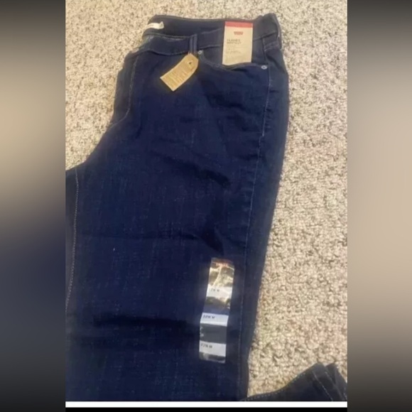 Levi's Women's Classic Bootcut Mid Rise Jeans Sz 22W Dark Blue NEW - Picture 10 of 11